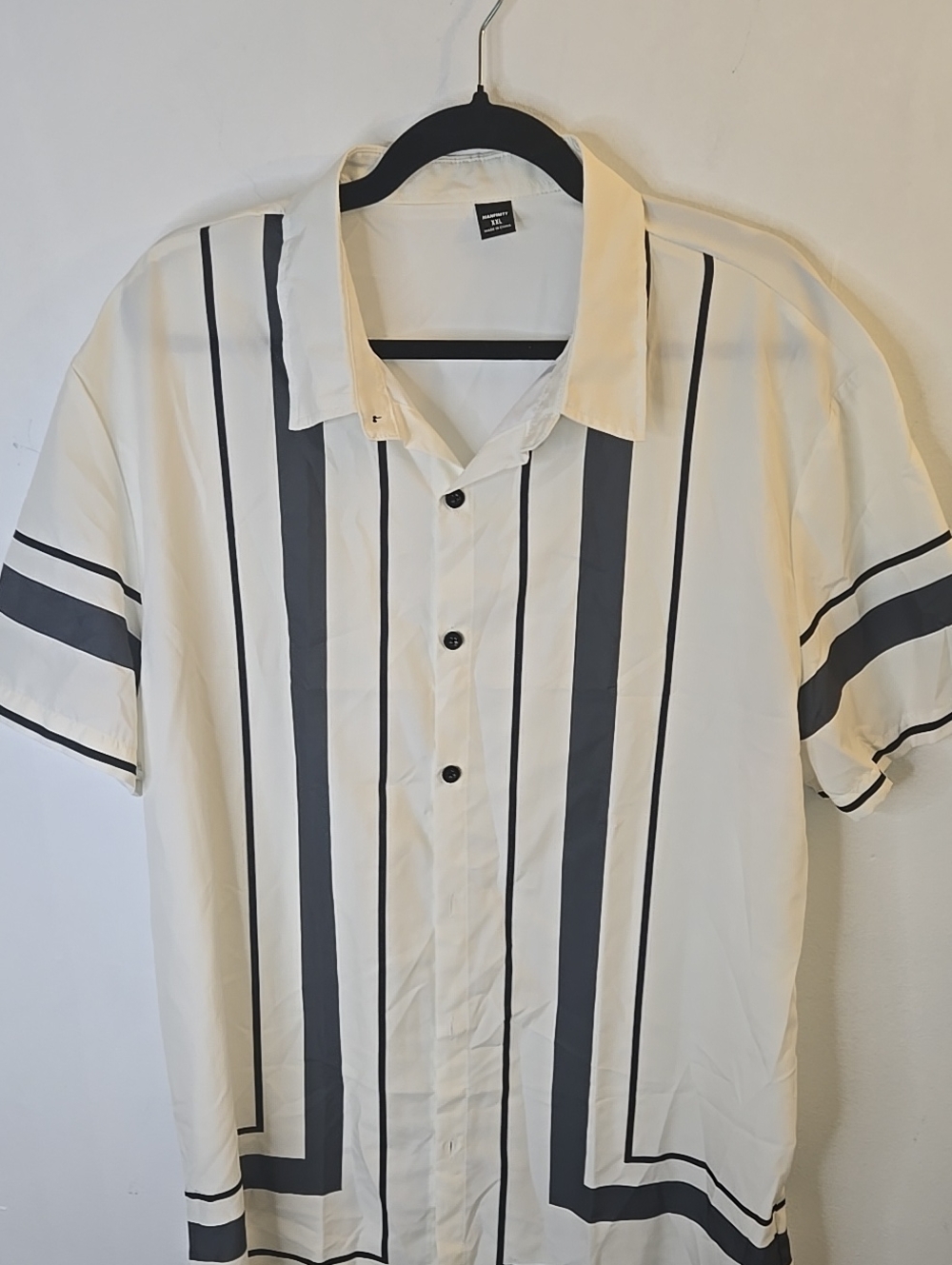 Men's Short Sleeve Button-Up Shirt - White with Black Stripes